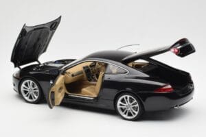 Jaguar XK-R X150 Midnight Μαύρο AUTOart 1:18 73632 Μέταλλο - εικόνα 5 από 8