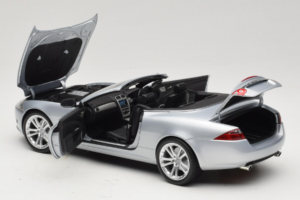 Jaguar XK X150 Καμπριολέ Ασημί Minichamps 1:18 150130531 Μέταλλο - εικόνα 5 από 8