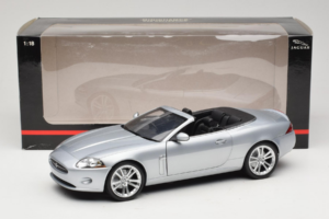 Jaguar XK X150 Καμπριολέ Ασημί Minichamps 1:18 150130531 Μέταλλο - εικόνα 8 από 8