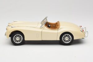 Jaguar XK120 Λευκό Eduscho 1:18 7482-1HTH Μέταλλο - εικόνα 4 από 8