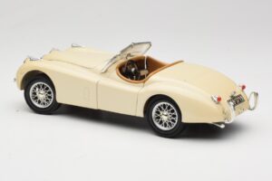 Jaguar XK120 Λευκό Eduscho 1:18 7482-1HTH Μέταλλο - εικόνα 7 από 8