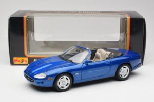 Jaguar XK8 X100 Καμπριολέ Azure Μπλε Maisto 1:18 50286 Μέταλλο - εικόνα 8 από 8