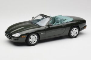 Jaguar XK8 X100 Καμπριολέ British Racing Πράσινο Maisto 1:18 50285 Μέταλλο