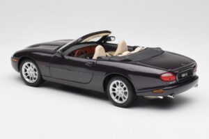 Jaguar XKR X100 Καμπριολέ Γκρι Maisto 1:18 50331 Μέταλλο - εικόνα 7 από 8