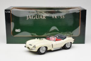 Jaguar XKSS Κρεμ AUTOart 1:18 73512 Μέταλλο - εικόνα 8 από 8