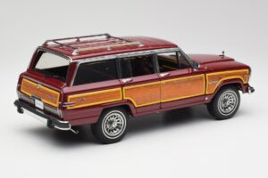 Jeep Grand Wagoneer Classic Κόκκινο AUTOart 1:18 74002 Μέταλλο - εικόνα 3 από 8
