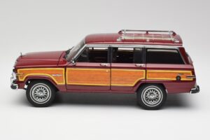 Jeep Grand Wagoneer Classic Κόκκινο AUTOart 1:18 74002 Μέταλλο - εικόνα 4 από 8