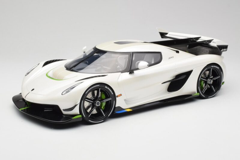 Koenigsegg Jesko Attack Crystal White Pearl GT Spirit 1:12 GT501 Ρητίνη