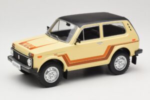 Lada Niva 2121 California Μπεζ MCG 1:18 MCG18004 Μέταλλο