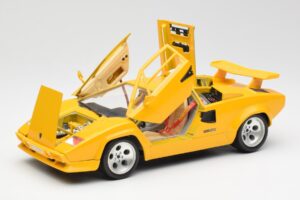 Lamborghini Countach Κίτρινο Bburago 1:18 3037 Μέταλλο - εικόνα 2 από 8