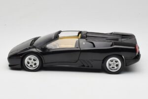 Lamborghini Diablo Roadster Μαύρο AUTOart 1:18 70093-R1 Μέταλλο - εικόνα 5 από 10