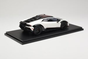 Lamborghini Huracan Sterrato No. 63 Λευκό TopSpeed 1:18 TS0610 Ρητίνη - εικόνα 2 από 6