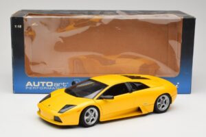 Lamborghini Murcielago LP640 Giallo Orion AUTOart 1:18 74511 Μέταλλο - εικόνα 8 από 8