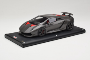 Lamborghini Sesto Elemento Matte Black MR Collection 1:18 LAMB054 Ρητίνη - εικόνα 2 από 6