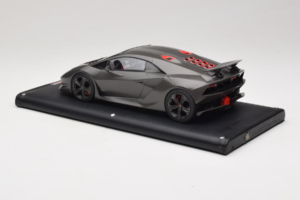 Lamborghini Sesto Elemento Matte Black MR Collection 1:18 LAMB054 Ρητίνη - εικόνα 5 από 6