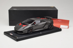 Lamborghini Sesto Elemento Matte Black MR Collection 1:18 LAMB054 Ρητίνη - εικόνα 6 από 6