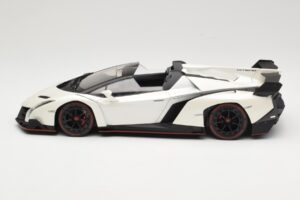 Lamborghini Veneno Roadster Λευκό Με Κόκκινη Γραμμή Kyosho 1:18 C09502W Μέταλλο - εικόνα 3 από 6