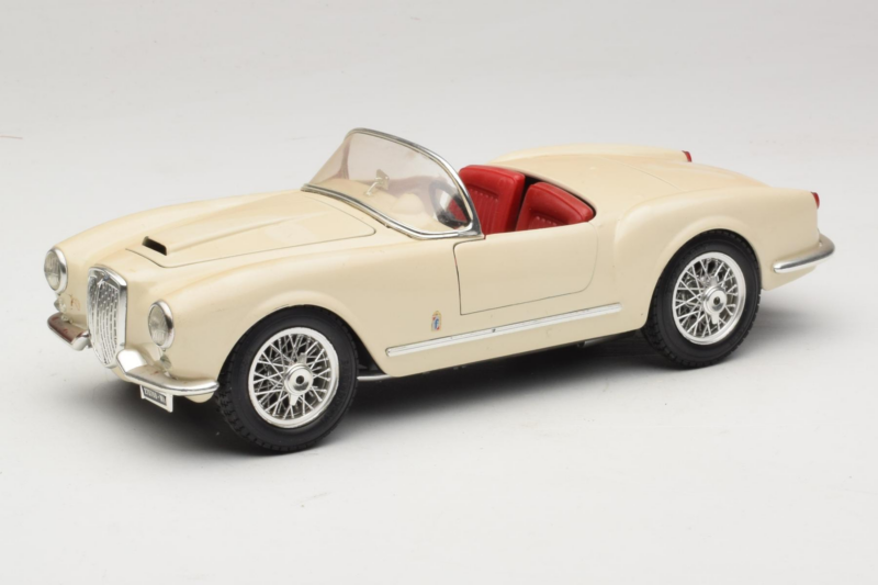 Lancia Aurelia B24 Spider Μπεζ Bburago 1:18 3010-M2 Μέταλλο