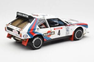 Lancia Delta S4 Martini #4 H. Toivonen / S. Cresto Rally Tour de Corse 1986 AUTOart 1:18 88620 Μέταλλο - εικόνα 3 από 8