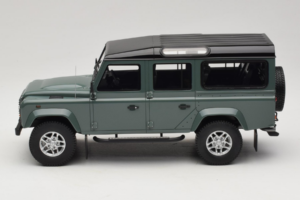 Land Rover Defender Station Wagon Keswick Green GT Spirit 1:18 GT527 Ρητίνη - εικόνα 3 από 6