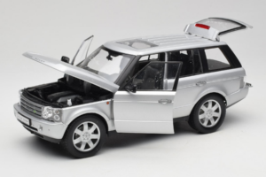 Land Rover Range Rover L322 Ασημί Welly 1:18 12536W Μέταλλο - εικόνα 2 από 8