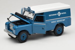 Land Rover Series III 109 Soft Top Motorway Patrol Μπλε Eagles Race 1:18 4403 Μέταλλο - εικόνα 2 από 8