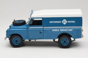 Land Rover Series III 109 Soft Top Motorway Patrol Μπλε Eagles Race 1:18 4403 Μέταλλο - εικόνα 4 από 8