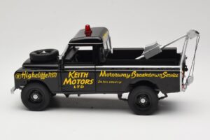 Land Rover Series III Όχημα Ανάκτησης Μαύρο Universal Hobbies 1:18 4411 Μέταλλο - εικόνα 4 από 8
