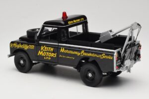 Land Rover Series III Όχημα Ανάκτησης Μαύρο Universal Hobbies 1:18 4411 Μέταλλο - εικόνα 7 από 8
