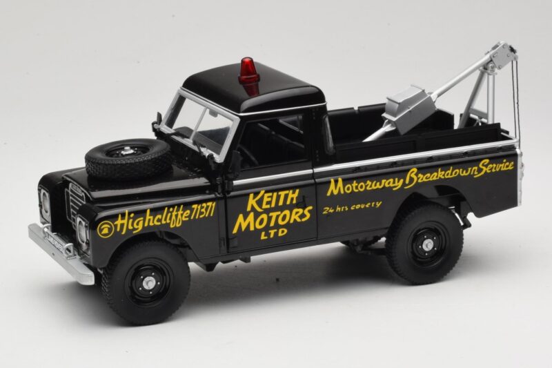 Land Rover Series III Όχημα Ανάκτησης Μαύρο Universal Hobbies 1:18 4411 Μέταλλο
