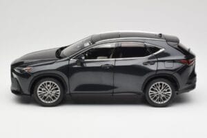 Lexus NX450h+ AZ20 Μαύρο Kyosho 1:18 08968GBK Ρητίνη - εικόνα 4 από 8