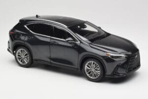 Lexus NX450h+ AZ20 Μαύρο Kyosho 1:18 08968GBK Ρητίνη - εικόνα 6 από 8