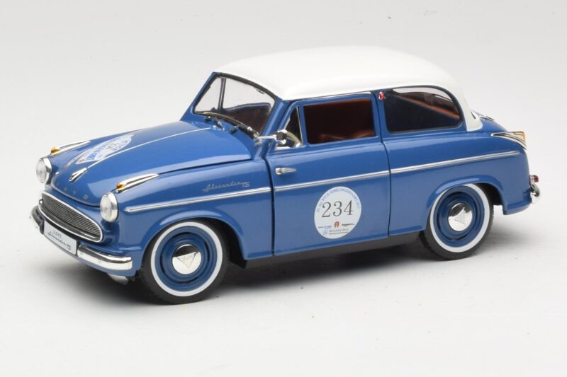 Lloyd Alexander TS #234 Μπλε Revell 1:18 08463 Μέταλλο
