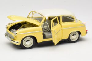 Lloyd Alexander TS Κίτρινο Revell 1:18 08958 Μέταλλο - εικόνα 2 από 8