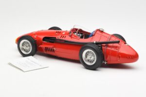 Maserati 250F J-M. Fangio F1 World Champion 1957 CMC 1:18 M-051 Μέταλλο - εικόνα 4 από 6