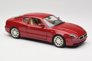 Maserati 3200 GT Σκούρο Κόκκινο Bburago 1:18 3341-M2 Μέταλλο - εικόνα 6 από 8