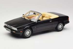 Maserati BiTurbo Spyder Μαύρο Minichamps 1:18 107123531 Ρητίνη