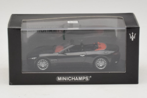 Maserati GranCabrio Μαύρο Μεταλλικό Minichamps 1:43 400123930 Μέταλλο - εικόνα 5 από 5