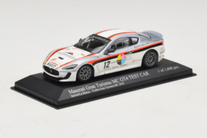 Maserati GranTurismo MC GT4 #12 Sperati / La Mazza Maserati MC 2010 Minichamps 1:43 400101212 Μέταλλο - εικόνα 2 από 5