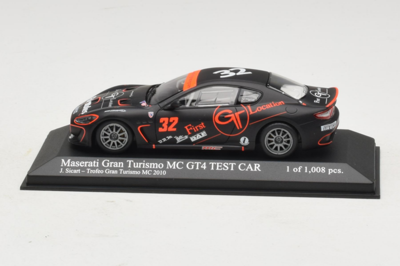 Maserati GranTurismo MC GT4 #32 J. Sicart Maserati MC 2010 Minichamps 1:43 400101232 Μέταλλο