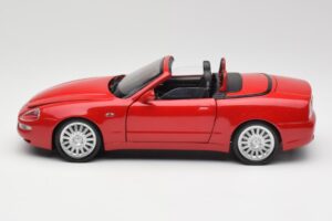 Maserati GT Spyder Κόκκινο Bburago 1:18 34097 Μέταλλο - εικόνα 4 από 8
