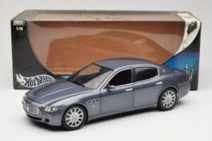 Maserati Quattroporte Blue Metallic Hot Wheels 1:18 B7003 Μέταλλο - εικόνα 8 από 8