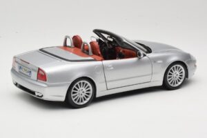 Maserati Spyder Ασημί Maisto 1:18 31667 Μέταλλο - εικόνα 3 από 8