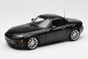 Mazda MX-5 NC Roadster Retractable Hardtop US Spec Μαύρο AUTOart 1:18 75971 Μέταλλο