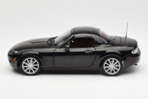 Mazda MX-5 NC Roadster Retractable Hardtop US Spec Μαύρο AUTOart 1:18 75971 Μέταλλο - εικόνα 6 από 10