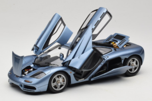 McLaren F1 Μπλε LCD 1:18 LCD18014-BU Μέταλλο - εικόνα 2 από 8