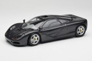 McLaren F1 Carbon Μαύρο Μεταλλικό Minichamps 1:18 530133420 Μέταλλο