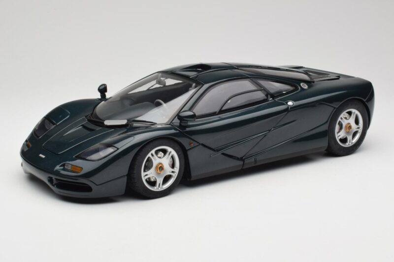McLaren F1 Dark Green Metallic Minichamps 1:12 530133127 Μέταλλο