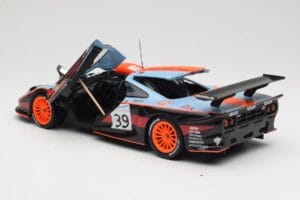 McLaren F1 GTR #39 Gulf R. Bellm / A. Gilbert / M. Sekiya 24 Hours of Le Mans 1997 UT Models 1:18 39725 Μέταλλο - εικόνα 5 από 8