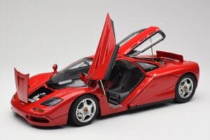 McLaren F1 Κόκκινο Minichamps 1:12 530133125 Μέταλλο - εικόνα 2 από 9